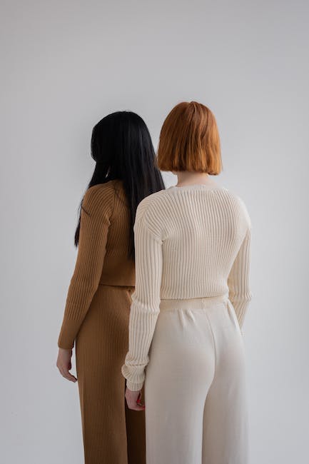 Welke materialen krijgen vrouwen het vaakst te zien bij winkels en modeontwerpers in belgië?