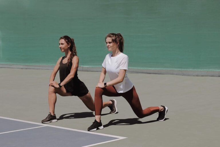 In welke situaties dragen dames het liefst schoenen bij hun shorts?